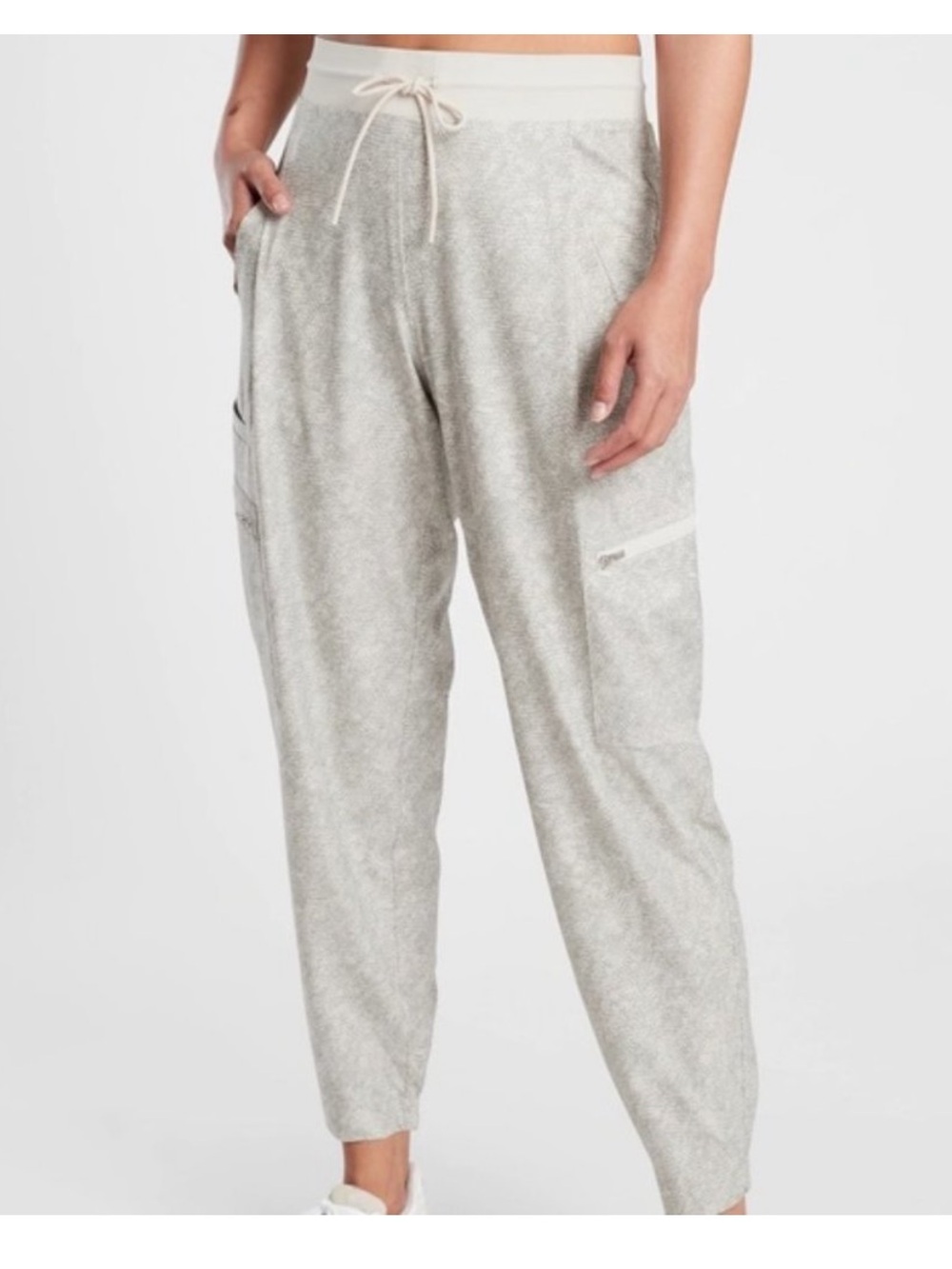 Athleta Light Gray Venture Printed Joggers Pant Size 14 P